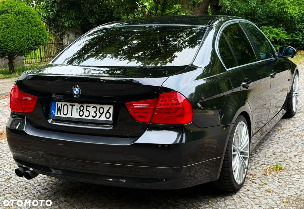 BMW Seria 3 - 33