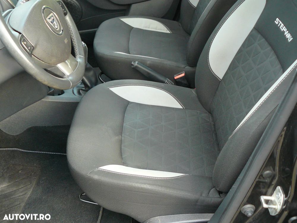 Dacia Sandero dCi 90 S&S Laureate - 8