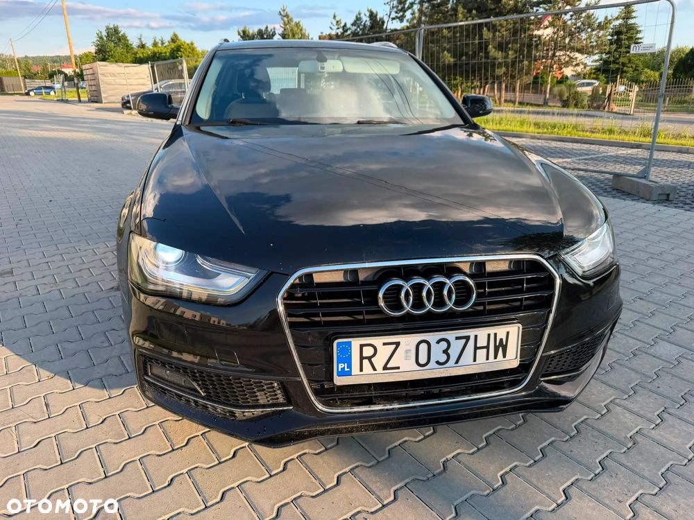 Audi A4 Limousine - 23