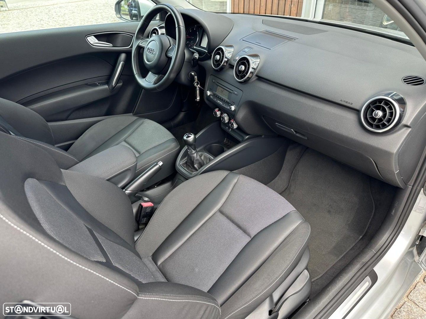 Audi A1 1.6 TDI Advance - 25