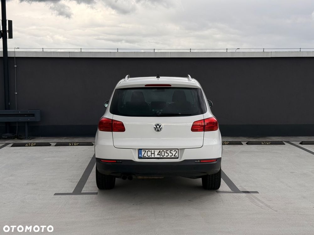Volkswagen Tiguan 2.0 TSI 4Mot Sport&Style DSG - 23