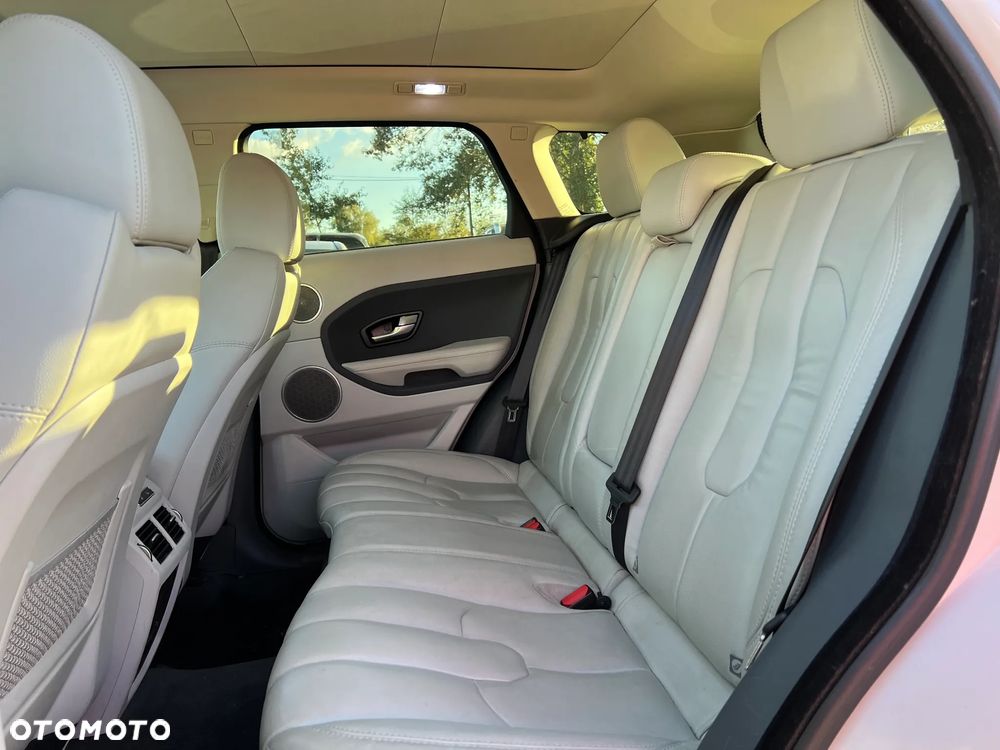 Land Rover Range Rover Evoque - 28