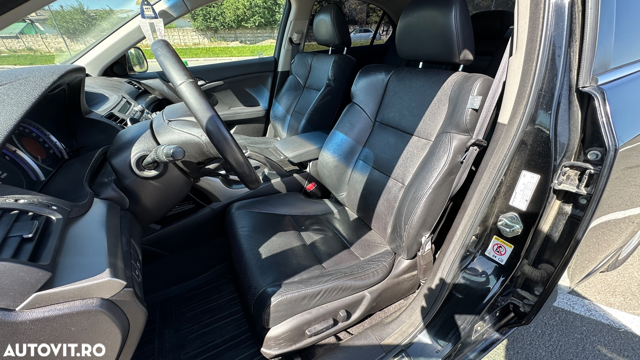 Honda Accord 2.0i Exec - 9