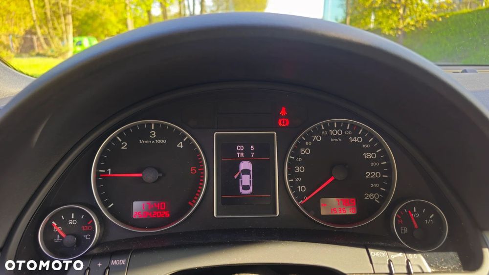 Audi A4 Avant 2.0 TDI DPF quattro S line Sportpaket (plus) - 13