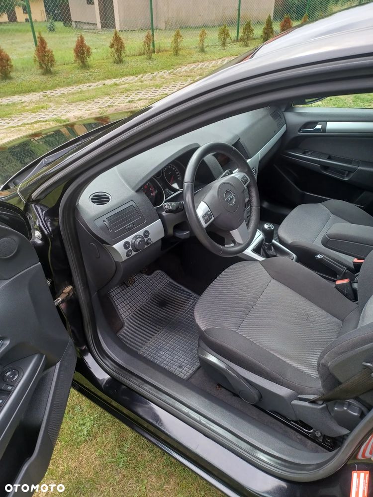 Opel Astra 1.4 Selection - 10