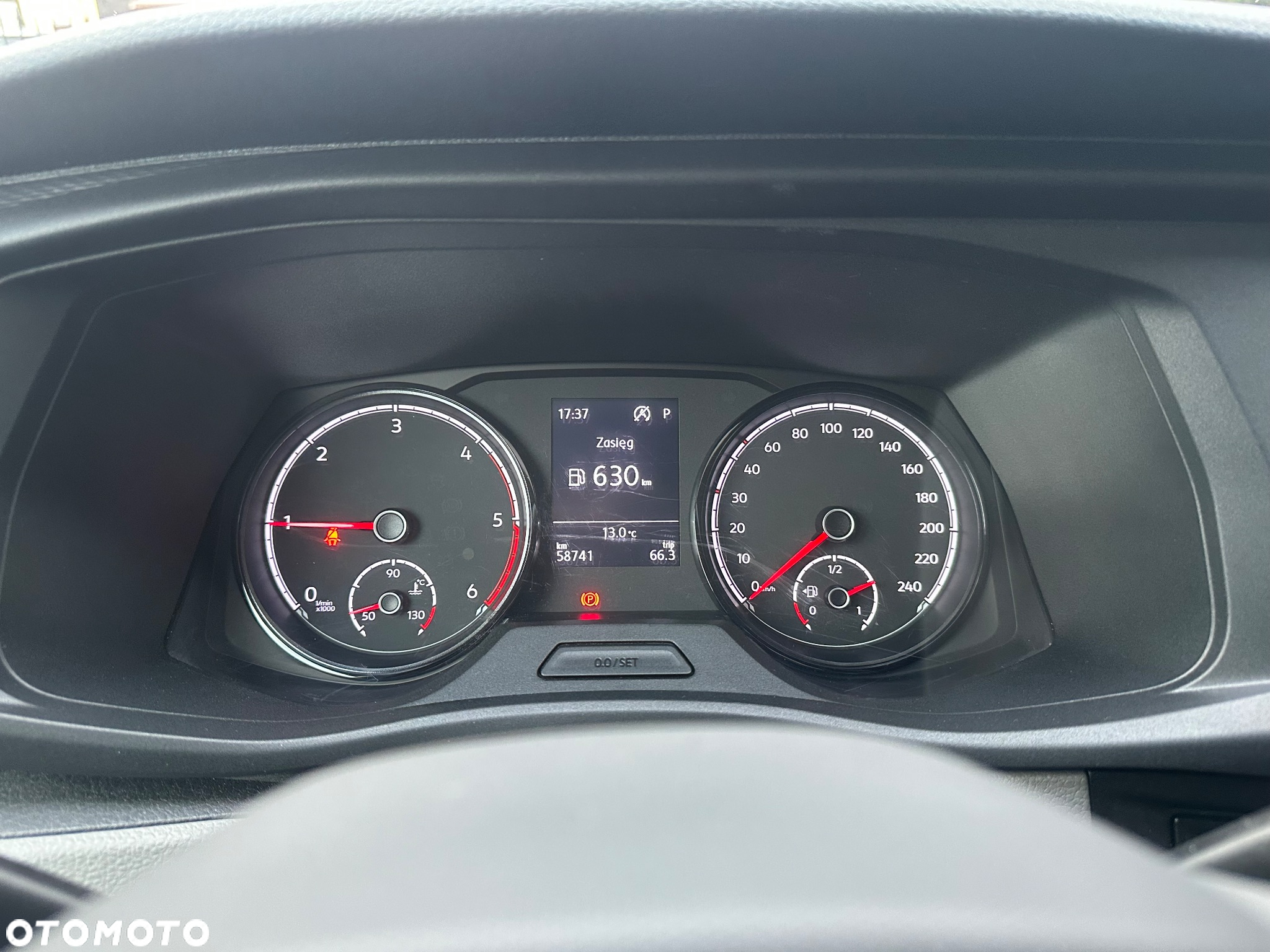 Volkswagen Transporter T6 - 18