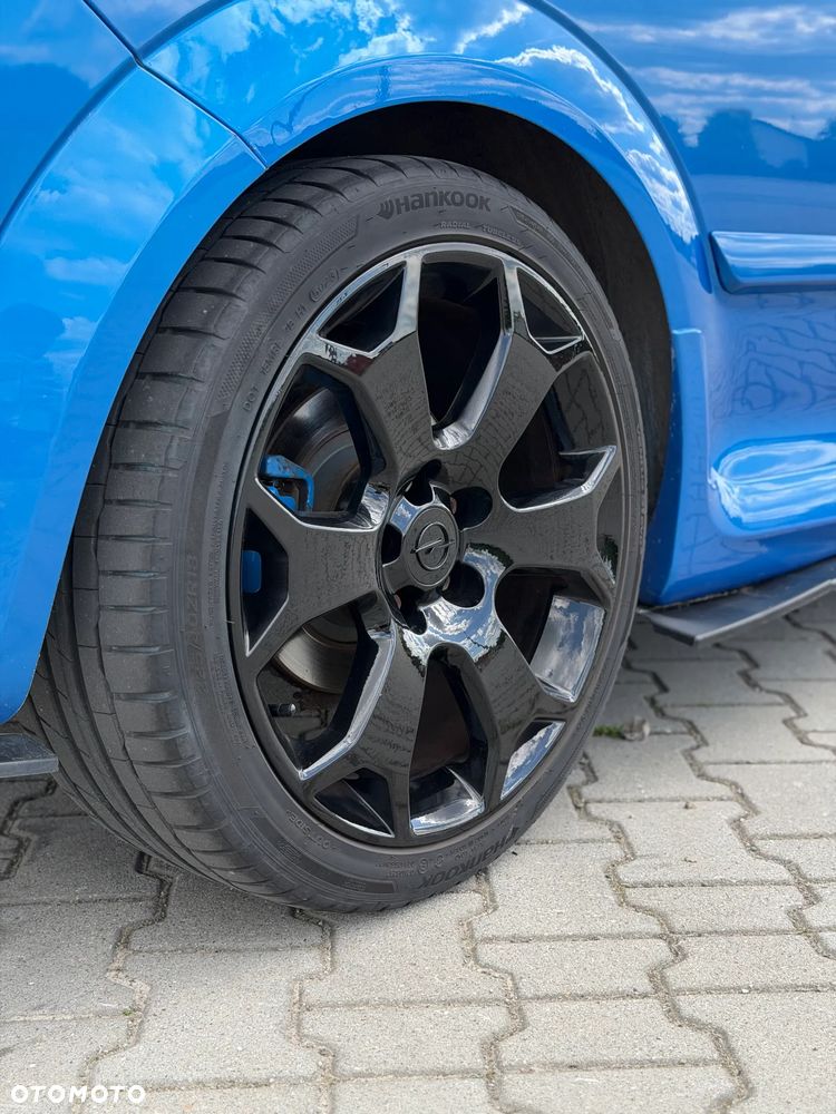 Opel Astra 2.0 T OPC - 29