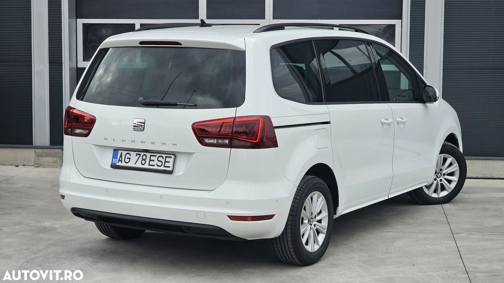 Volkswagen Sharan - 6