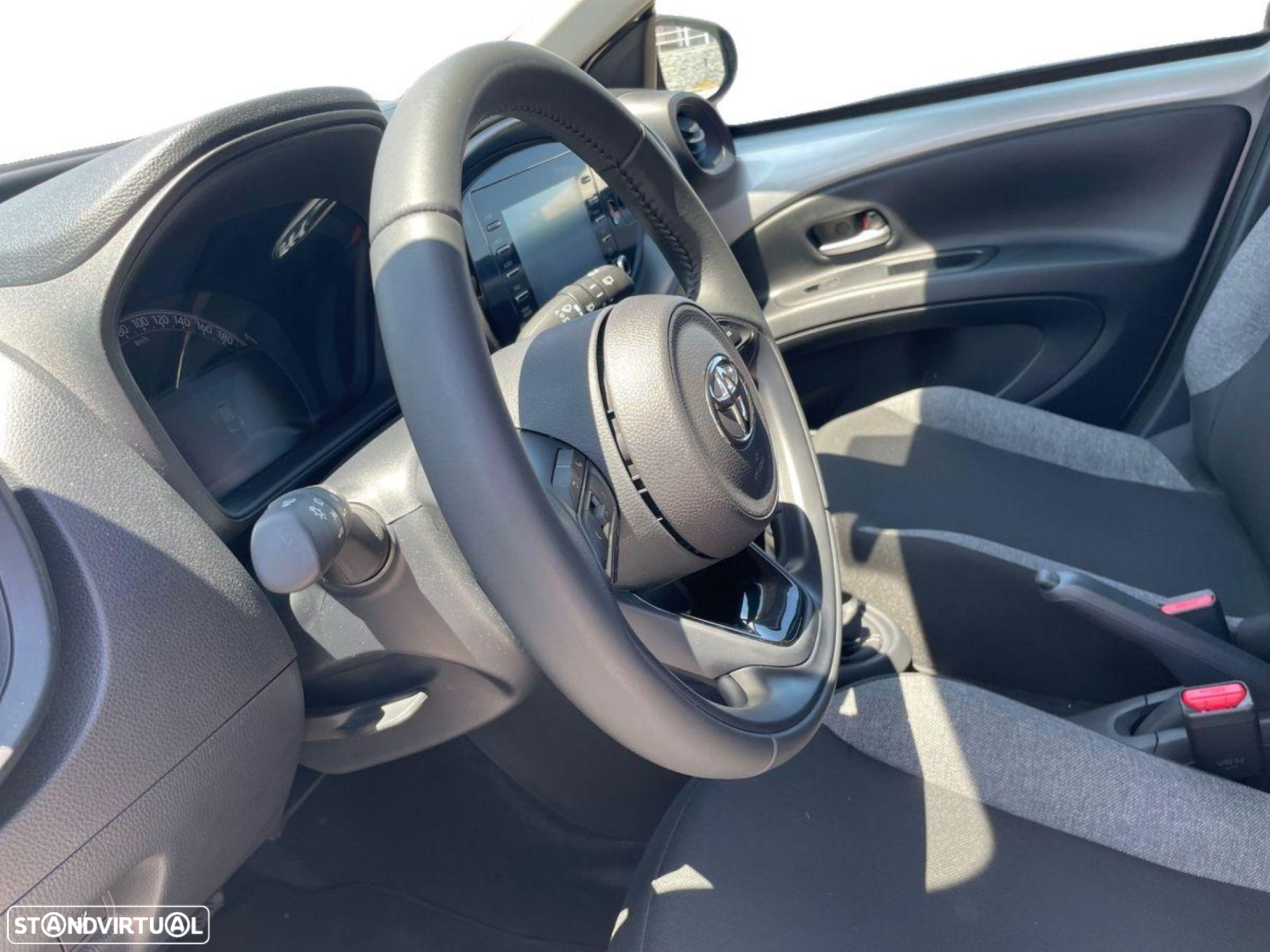 Toyota Aygo X 1.0 Play - 12