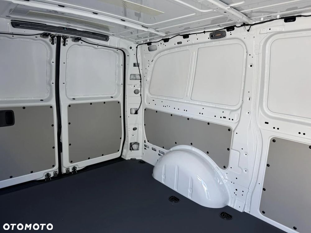 Mercedes-Benz Vito - 8