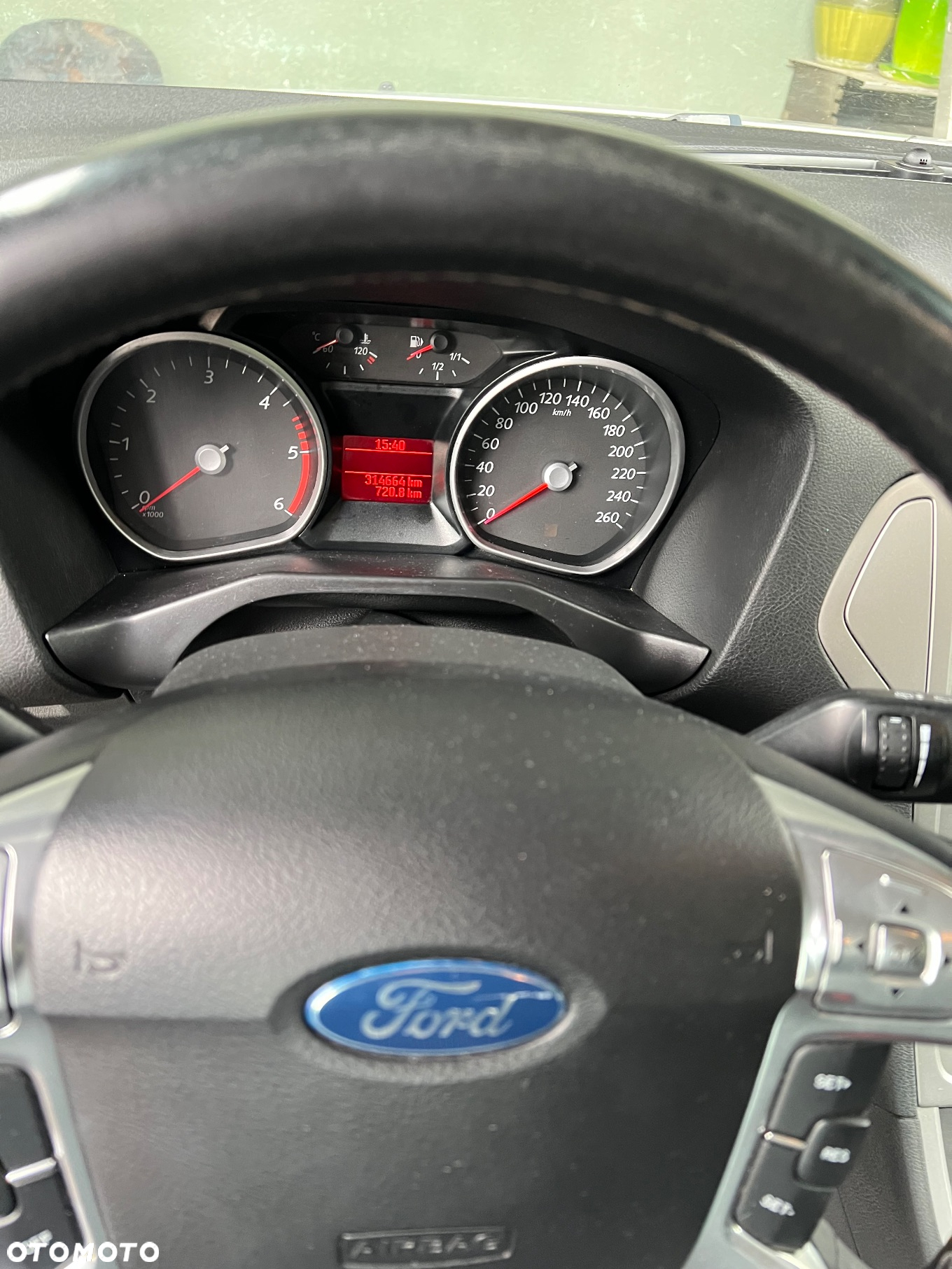 Ford Mondeo - 14