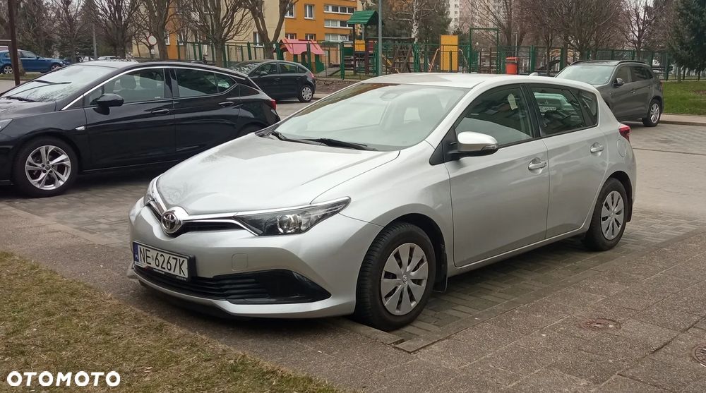 Toyota Auris 1.6 Active - 3