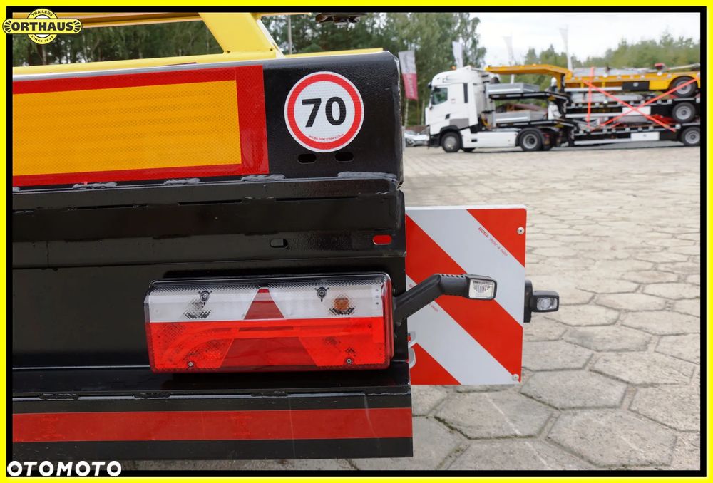 Orthaus Naczepa JUMBO dł. 13.60 m, kontenery 20, 30, 40  Ft ład. 39 T !!! - 25