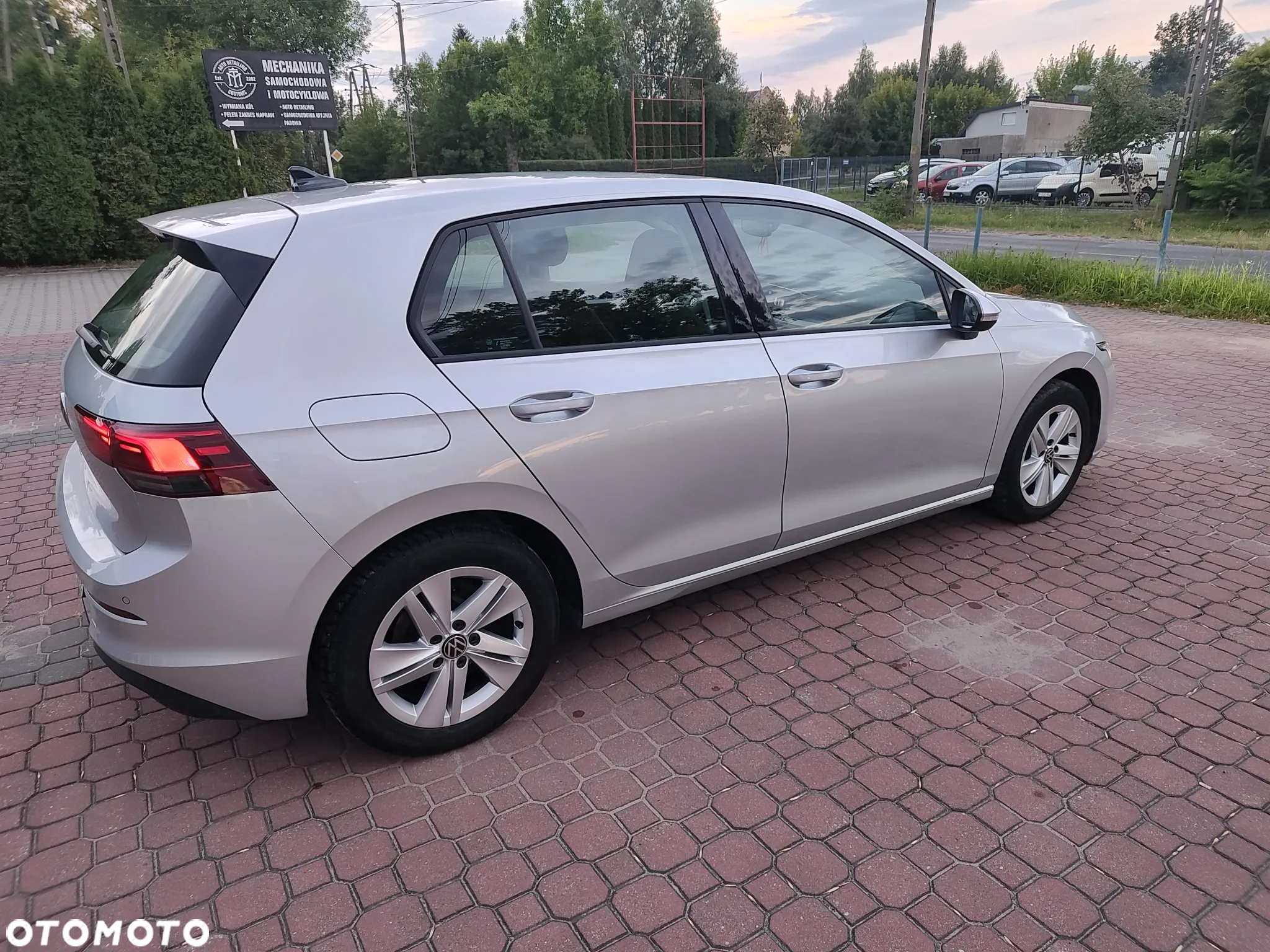 Volkswagen Golf VIII 2.0 TDI Style - 4