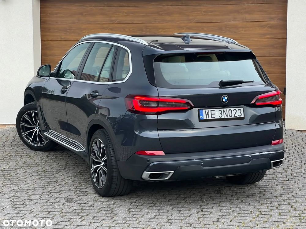 BMW X5 xDrive25d - 11