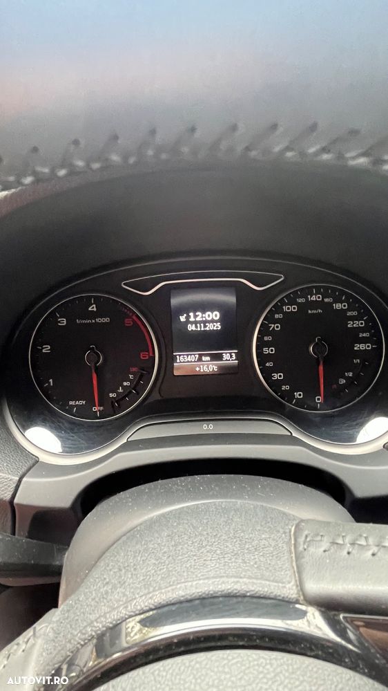 Audi A3 1.6 30 TDI S tronic Sport - 9