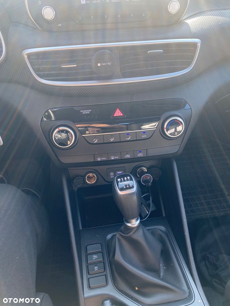 Hyundai Tucson - 2