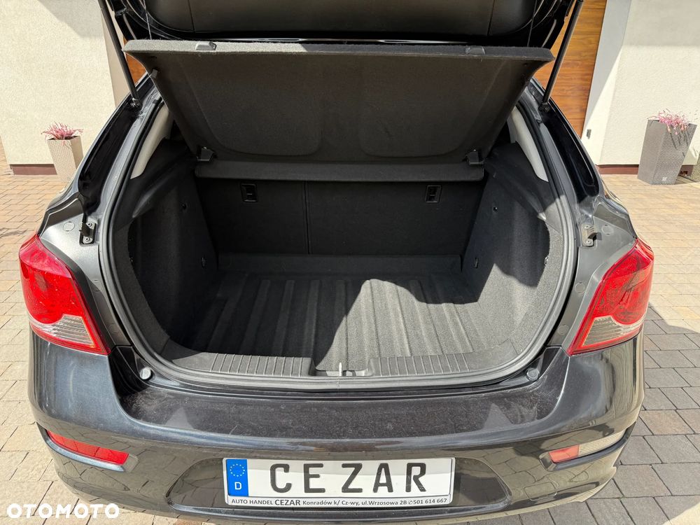 Chevrolet Cruze - 12