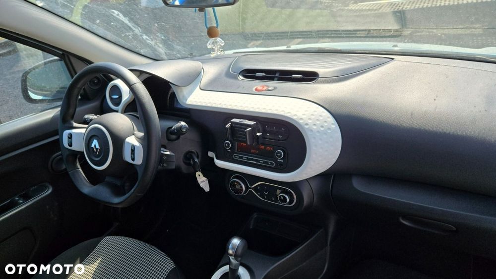 Renault Twingo - 21