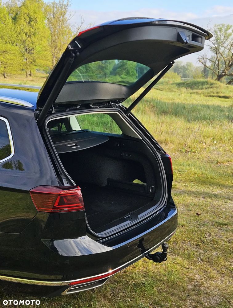 Volkswagen Passat Variant - 23
