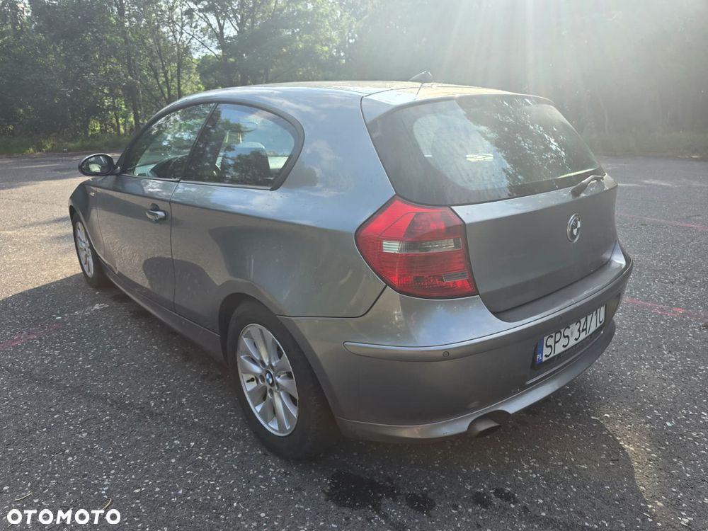 BMW Seria 1 - 15