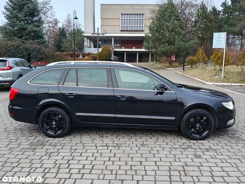 Skoda Superb 2.0 TDI Exclusive - 9