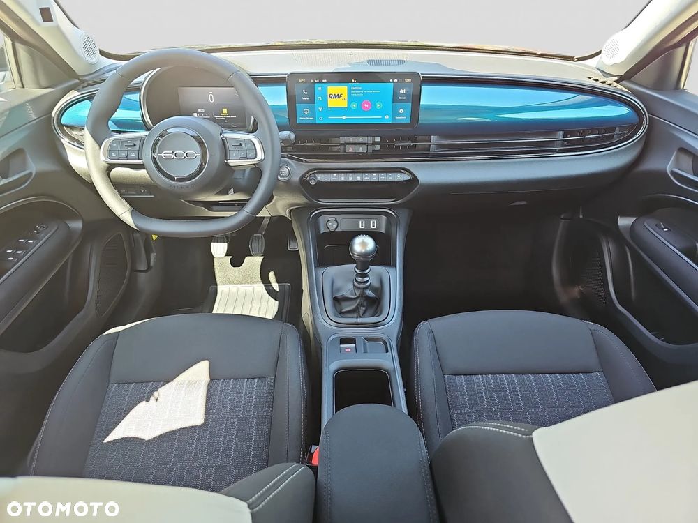 Fiat 600 1.2 Turbo Icon - 15
