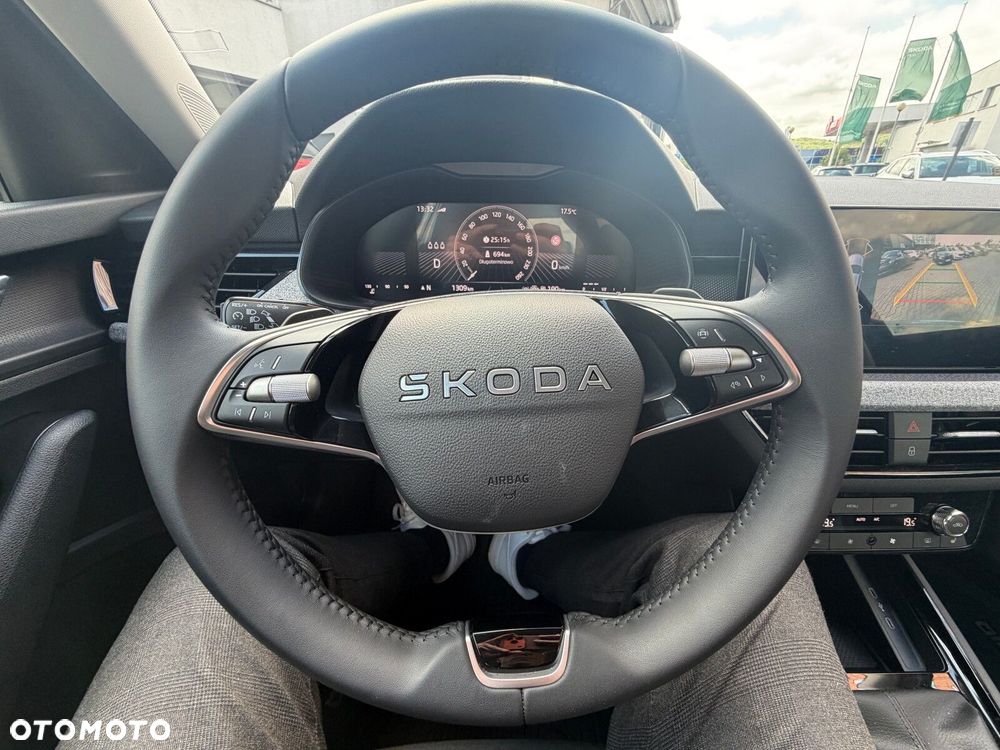 Skoda Kamiq 1.0 TSI Selection DSG - 21