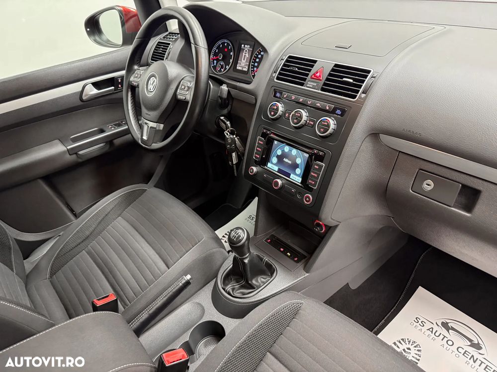 Volkswagen Touran 1.4 TSI Cup - 15