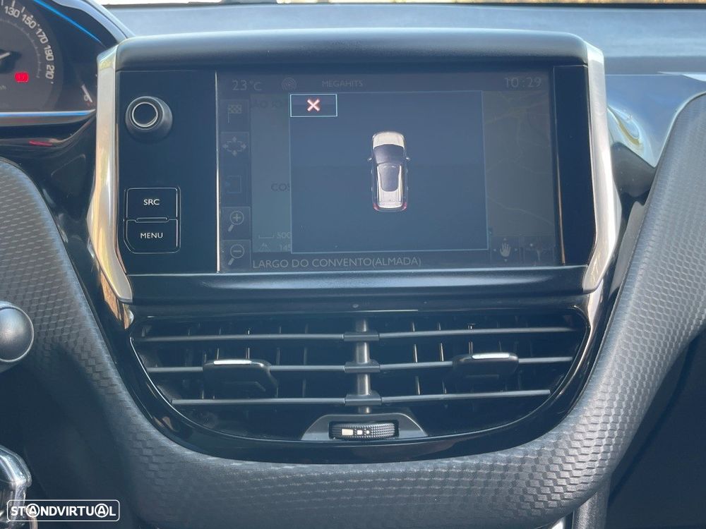 Peugeot 2008 1.6 BlueHDi Allure - 34