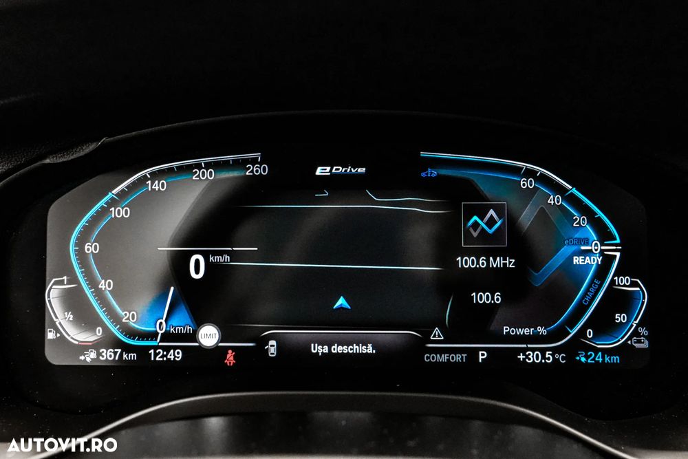 BMW X3 xDrive30e AT PHEV - 23
