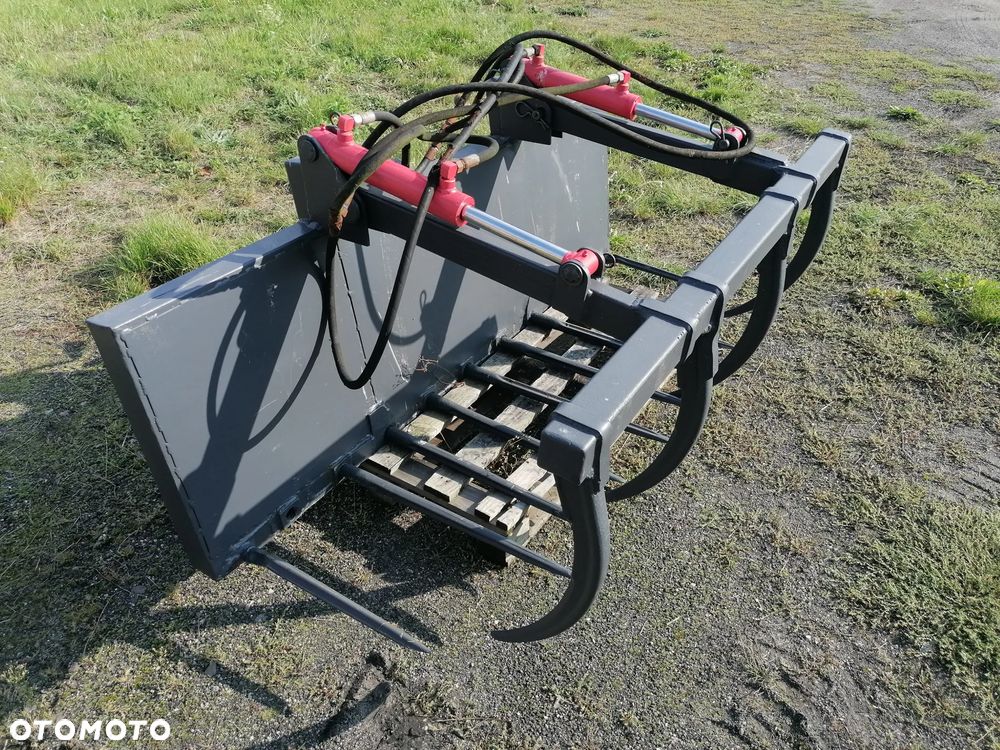 Bobcat 843 - 12