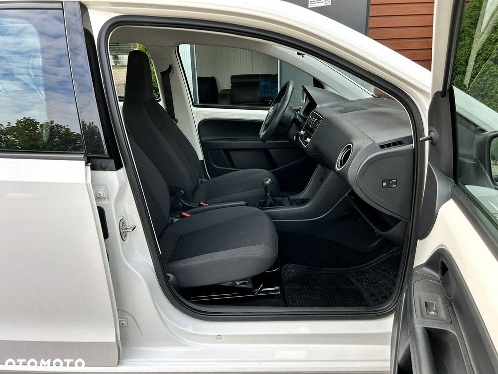 Volkswagen up! 1.0 street EU6 - 24