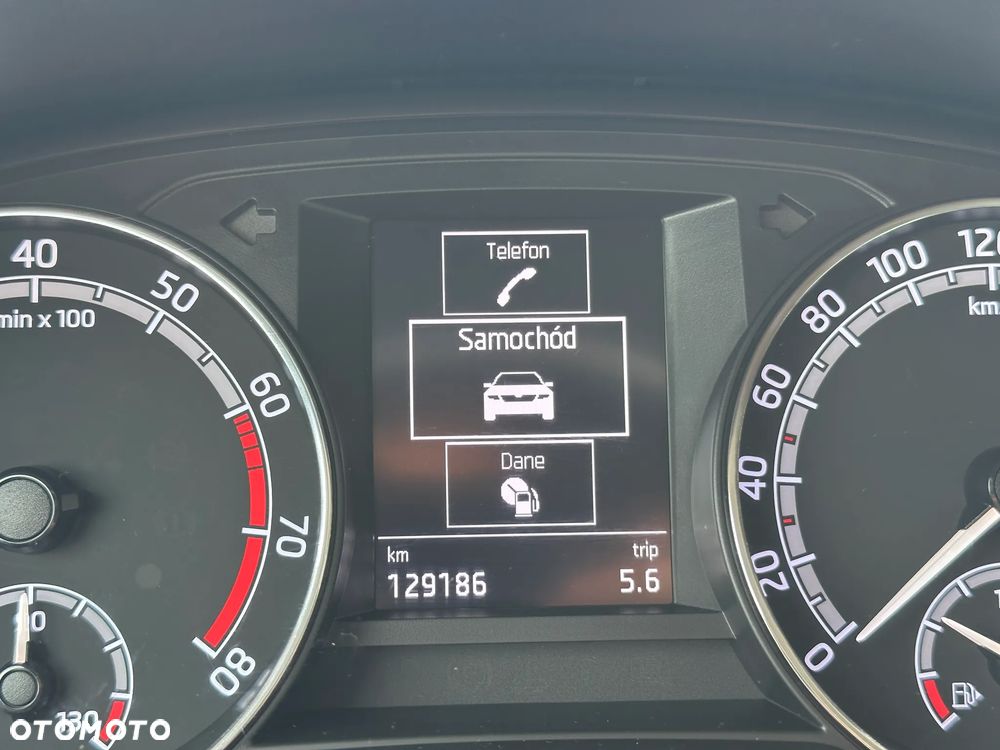 Skoda Fabia 1.0 Ambition - 33