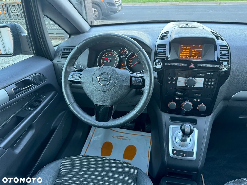 Opel Zafira 1.8 Easytronic Family Plus - 15