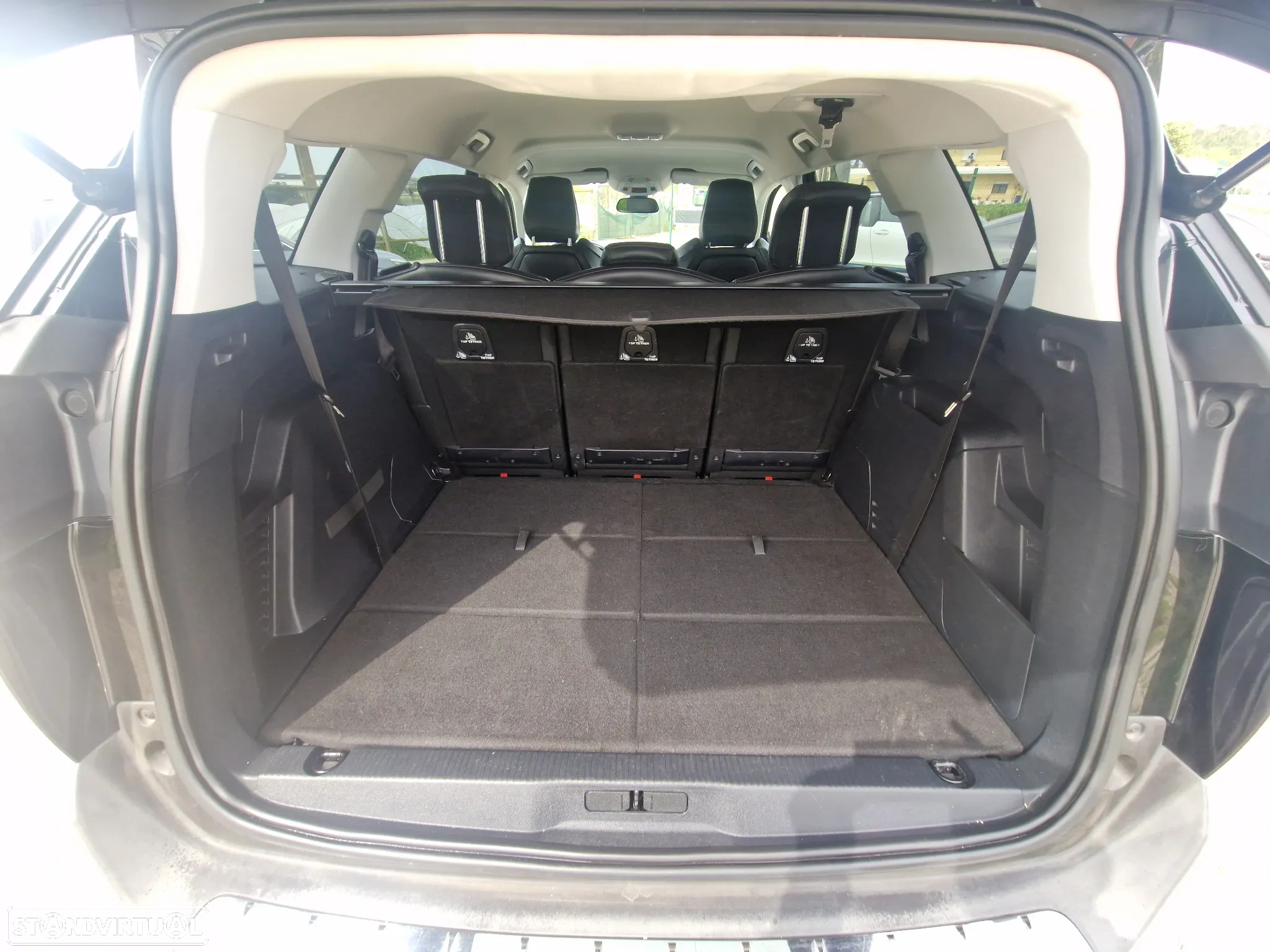 Peugeot 5008 1.6 BlueHDi Allure EAT6 J18 - 29