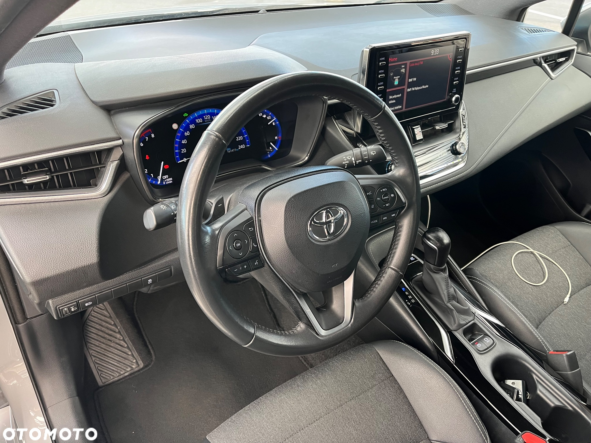 Toyota Corolla 2.0 Hybrid Comfort - 28