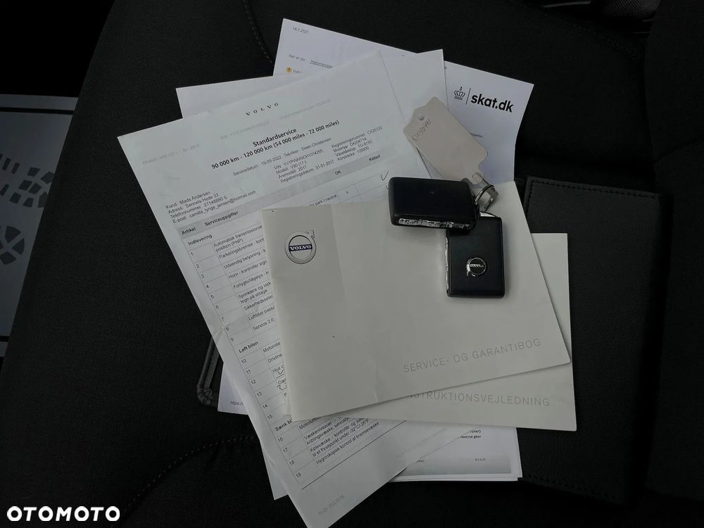 Volvo V90 D4 SCR Momentum - 37