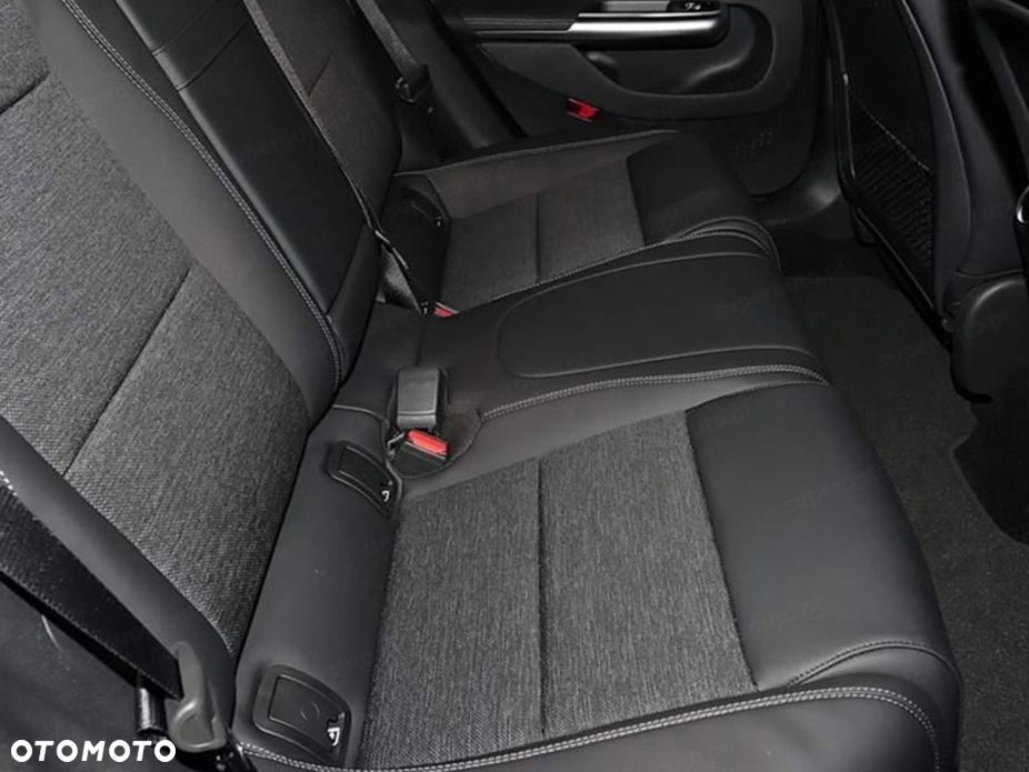 Mercedes-Benz CLA 200 mHEV 4-Matic 8G-DCT - 14