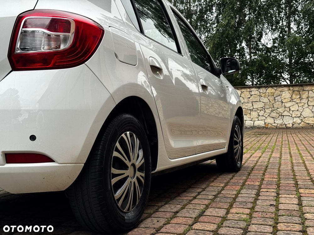 Dacia Sandero 1.2 16V Laureate - 34