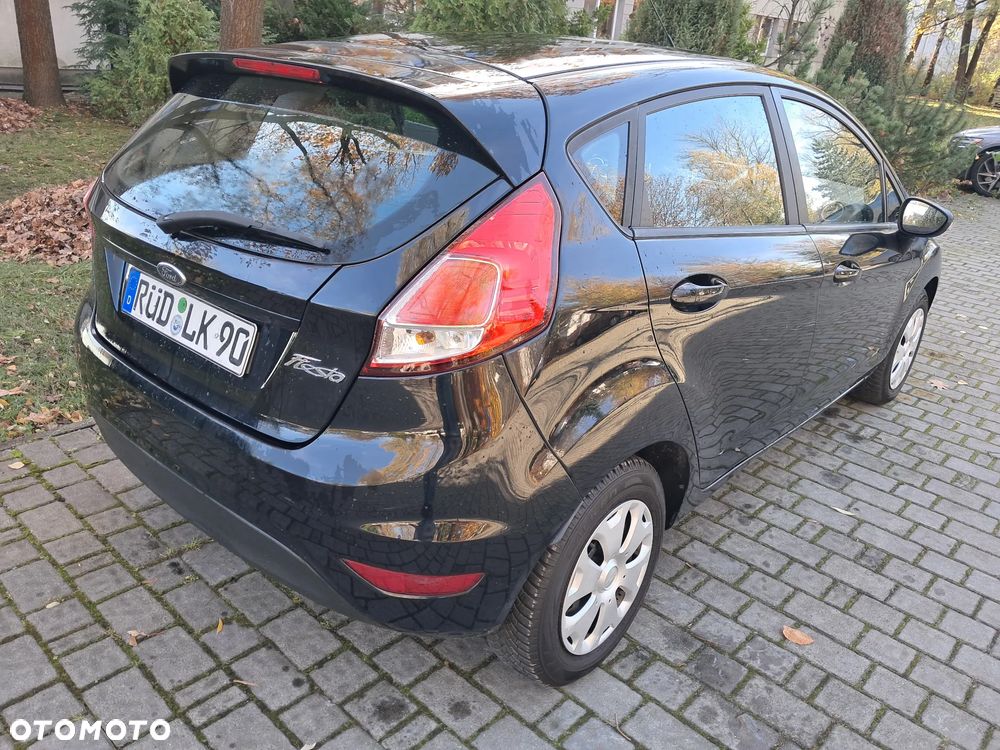 Ford Fiesta 1.25 Celebration - 25