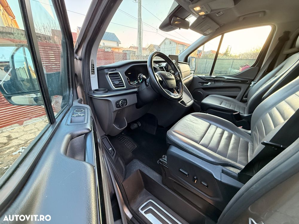 Ford Tourneo Custom - 5