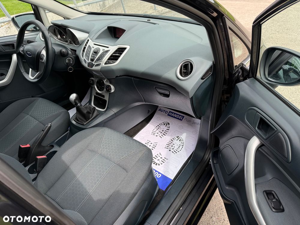 Ford Fiesta 1.25 Titanium - 17