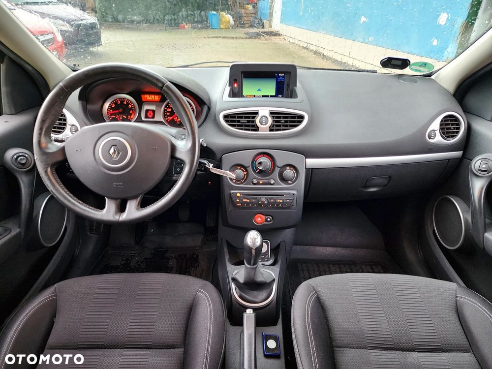 Renault Clio 1.2 TCE Alize - 23