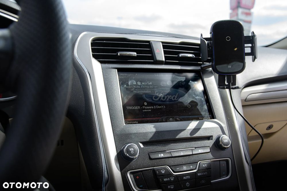 Ford Fusion - 9