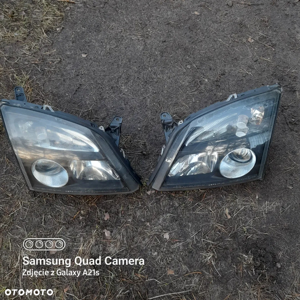 VECTRA C (01-05).LAMPA PRZEDNIA .Z02