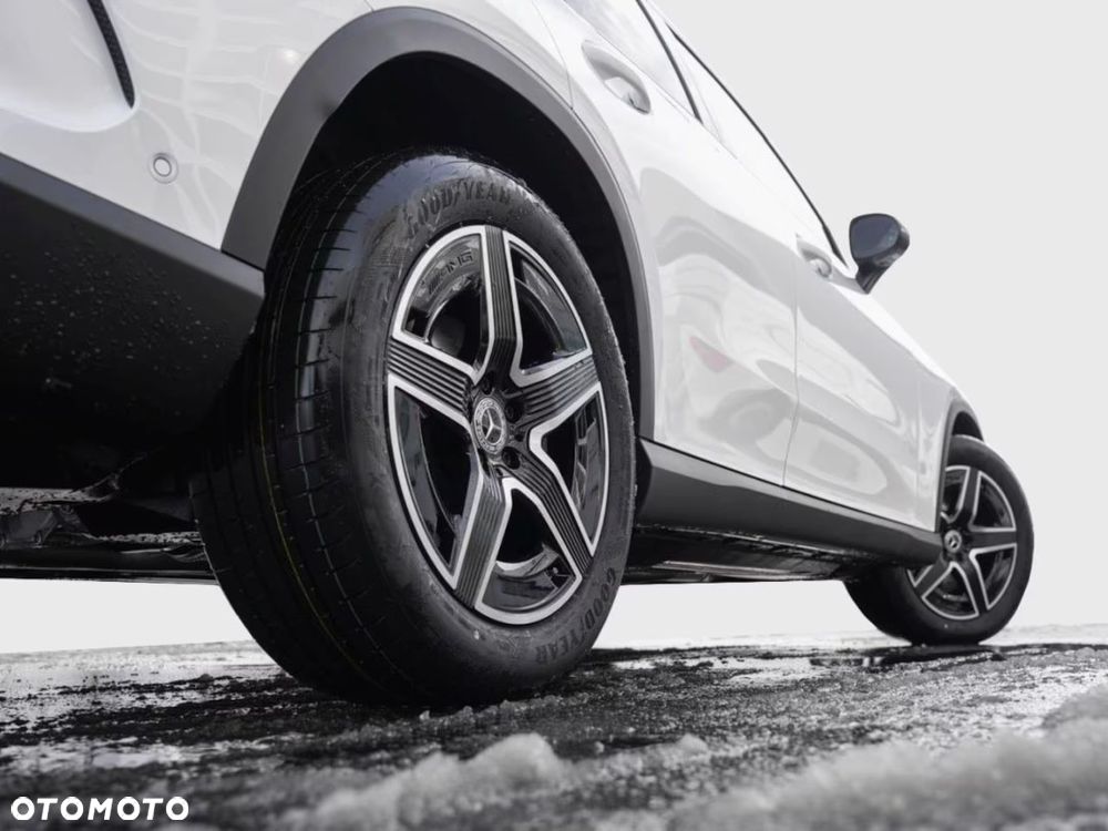 Mercedes-Benz GLC 220 d 4-Matic - 5