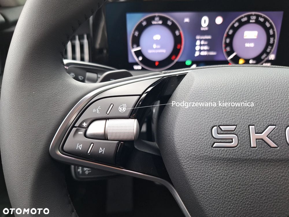 Skoda Superb 2.0 TDI SCR 4x4 L&K DSG - 9