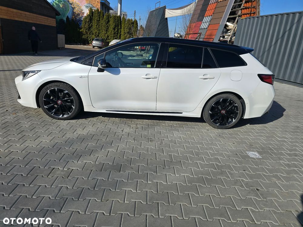 Toyota Corolla 2.0 Hybrid GR Sport - 2