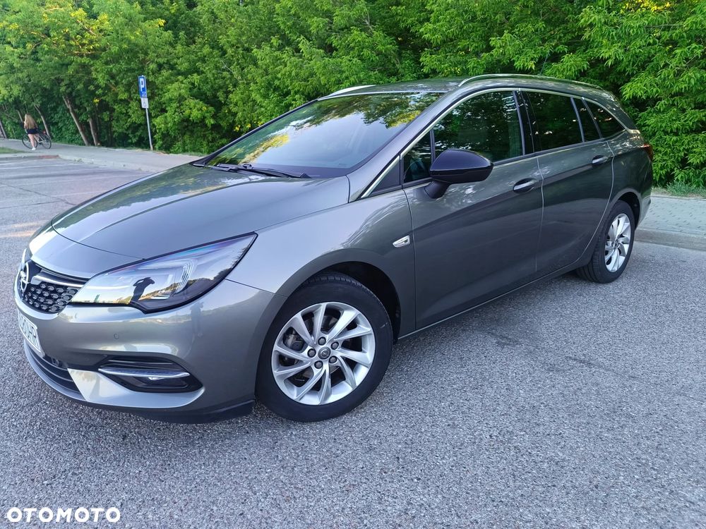 Opel Astra 1.2 T Business Edition S&S - 1